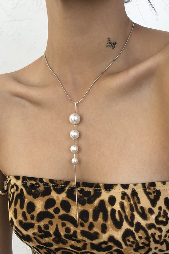 Elysian Tassel Pearl Drop