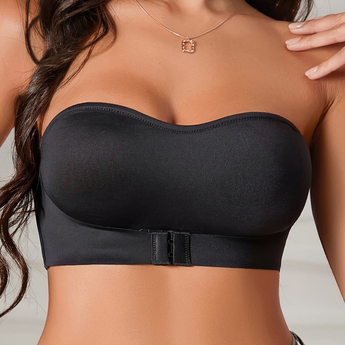 BareSculp Strapless Push-Up Bra